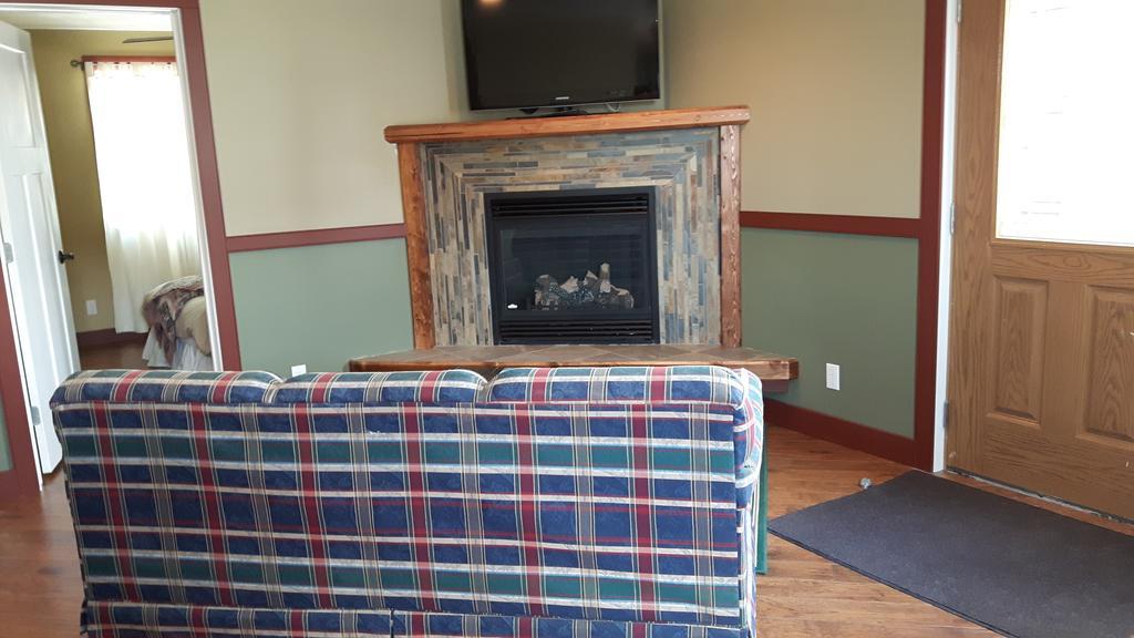 Country Encounters Accommodations Coleman Exteriér fotografie